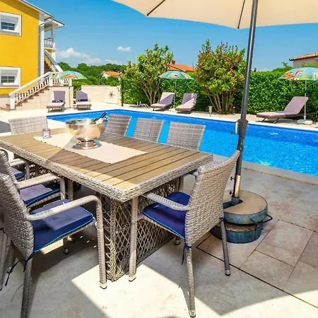 Beautiful In With Wifi * Labin